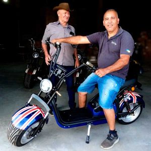 cliente-moto-eletrica-scooter-5.jpg